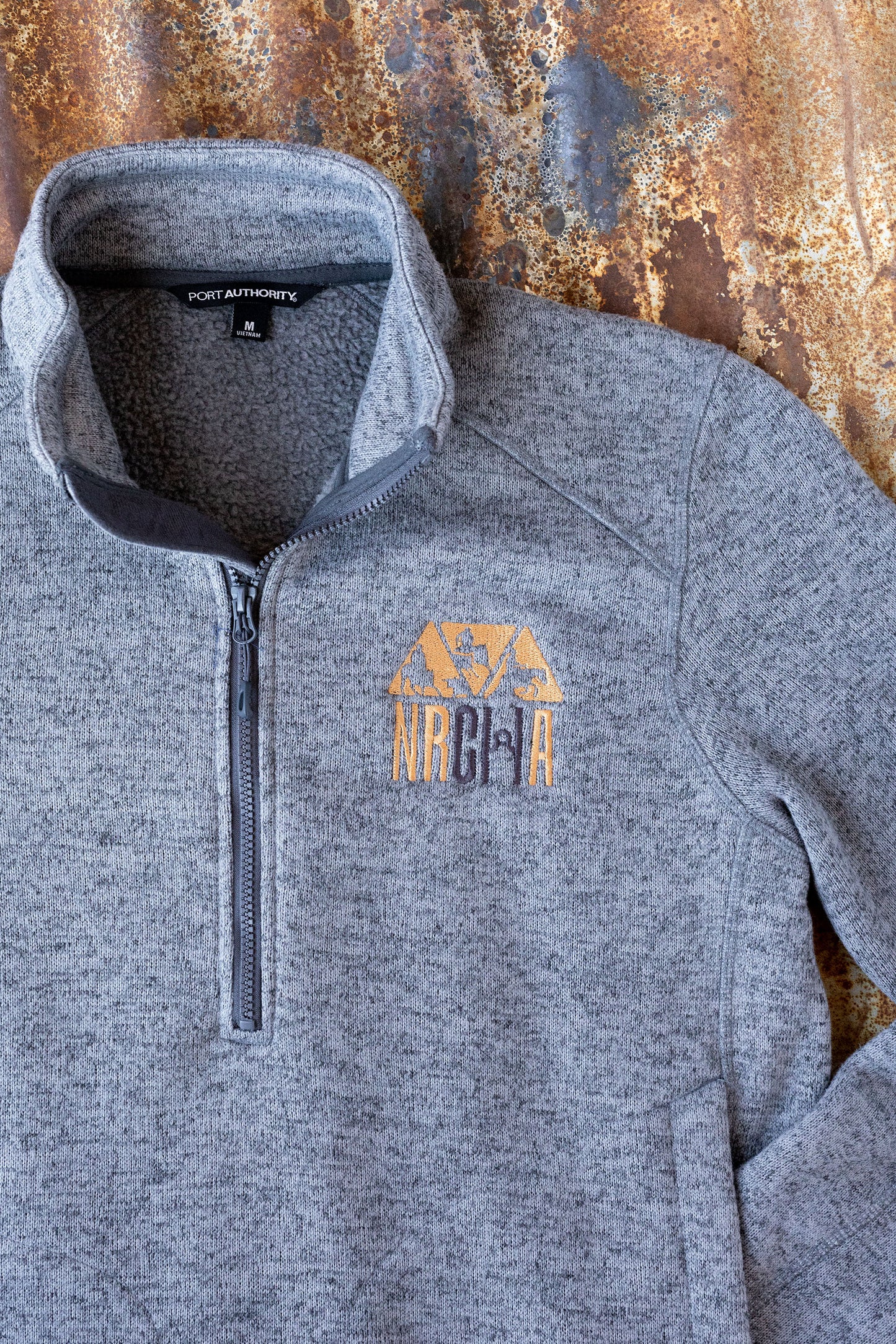 Men's NRCHA Arc Sweater Fleece 1/4 Zip (2 Colors)