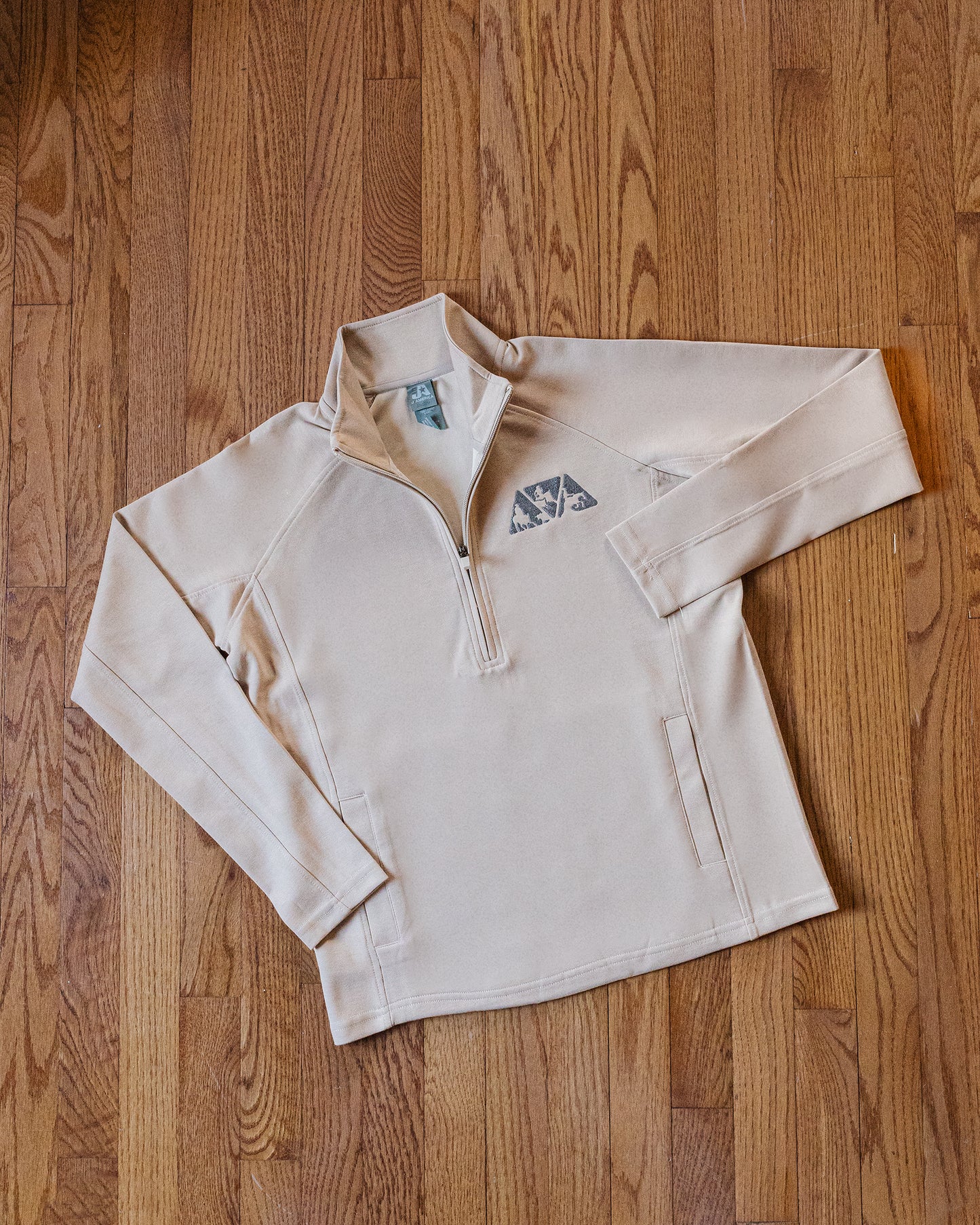 NRCHA Women's Apex Fleece 1/4 Zip Pullover (2 Colors)