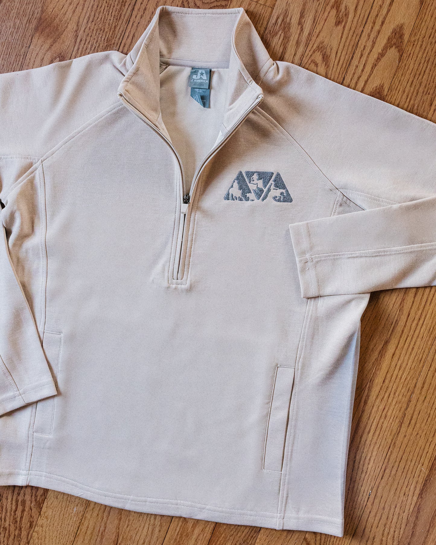 NRCHA Women's Apex Fleece 1/4 Zip Pullover (2 Colors)