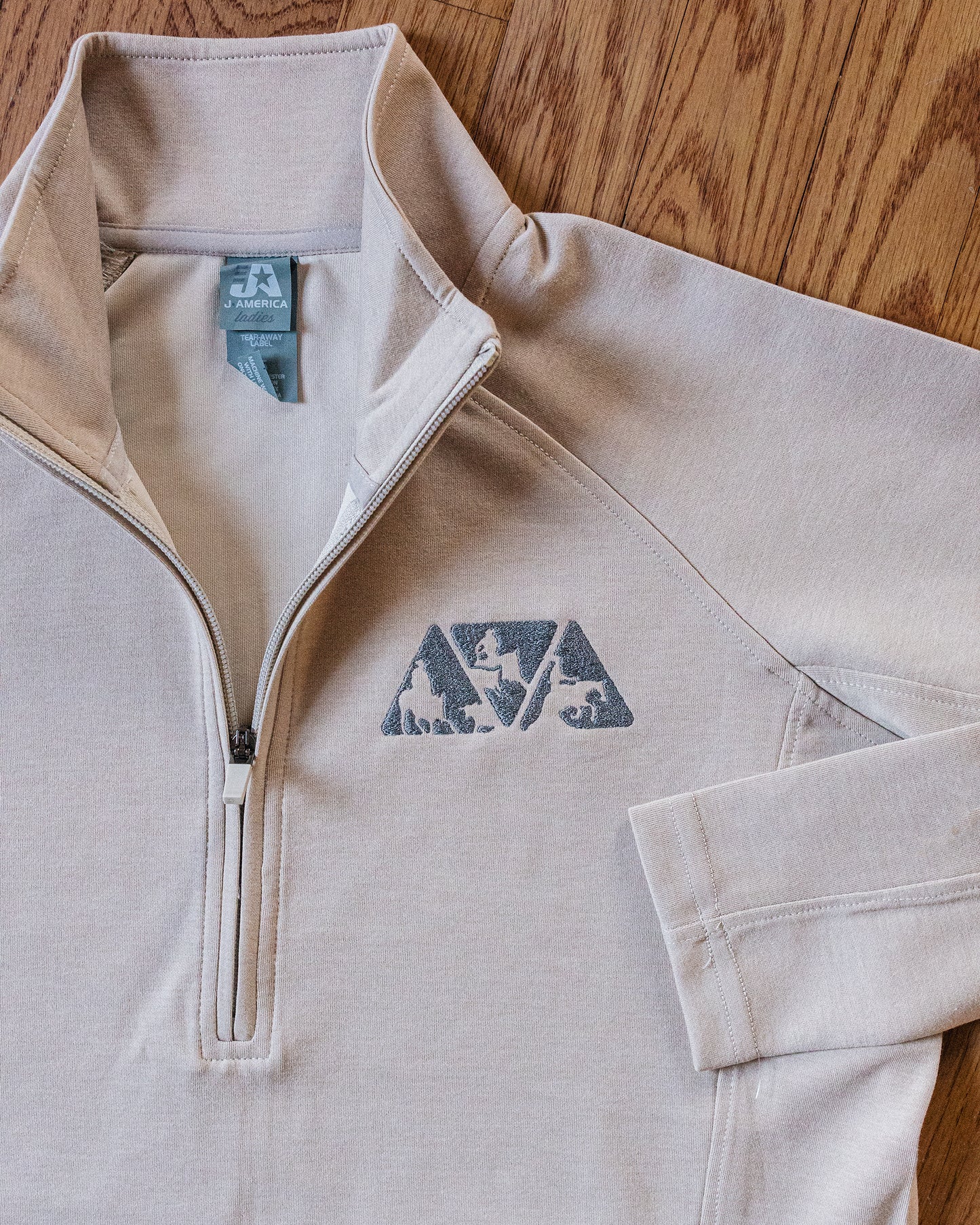 NRCHA Women's Apex Fleece 1/4 Zip Pullover (2 Colors)